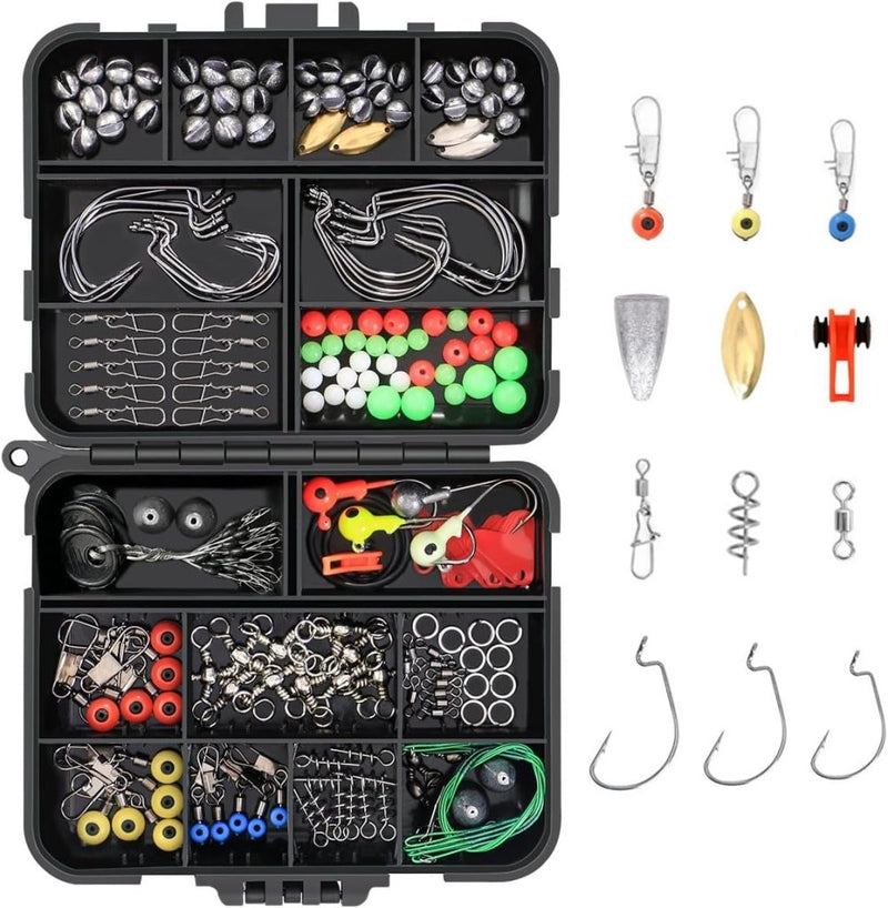 Laad afbeelding in Galerijviewer, De Onmisbare vishaken kit voor elke vissessie! vistuigbox bevat hengelaccessoires met haken, wartels, gewichten, kunstaas en dobbers. Extra visaccessoires worden handig naast de box weergegeven voor eenvoudige toegang.
