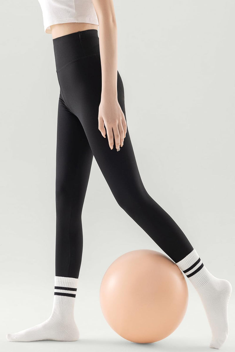 Laad afbeelding in Galerijviewer, Pilates antislip sokken 3 paar met siliconen grip – yoga sokken – fitness sokken
