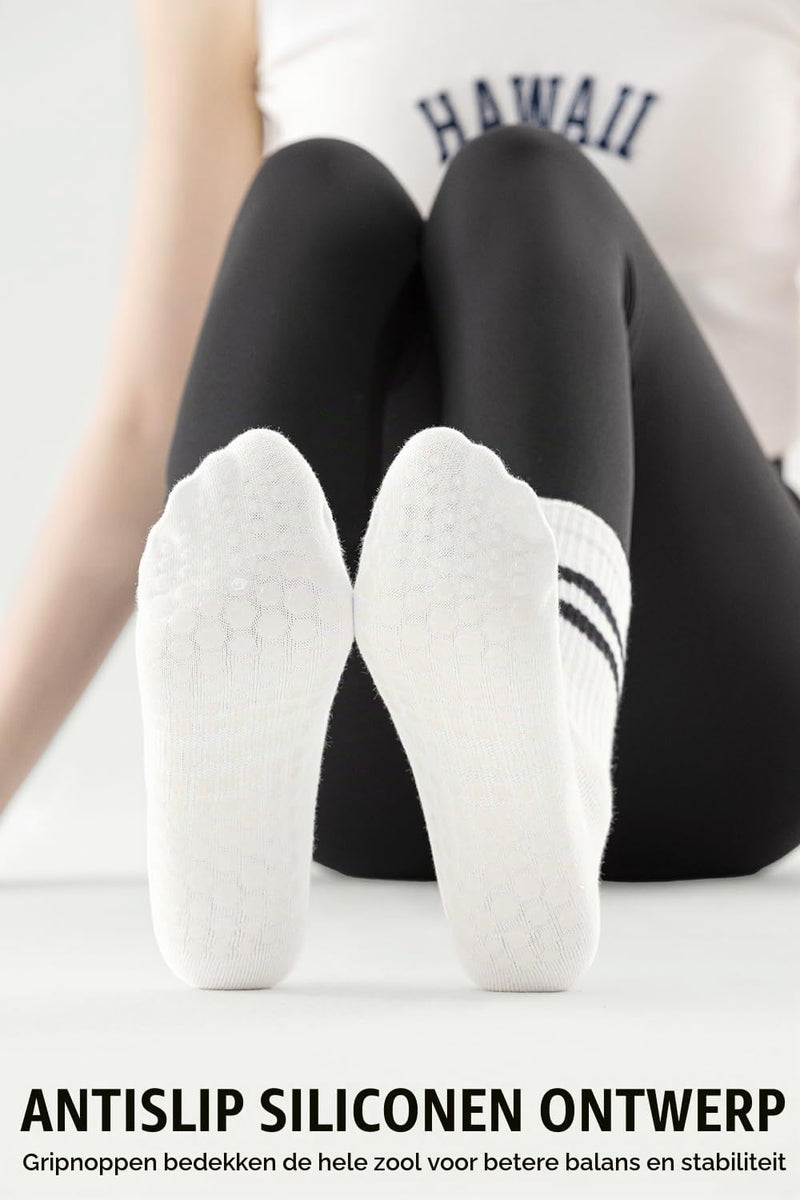 Laad afbeelding in Galerijviewer, Pilates antislip sokken 3 paar met siliconen grip – yoga sokken – fitness sokken
