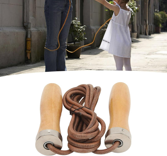 Verstelbaar leren springtouw met houten handgrepen