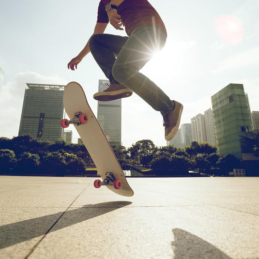 Skateboard montageschroeven 28 mm met moeren 8 stuks zwart – Grade 8.8 truck bevestigingsbouten