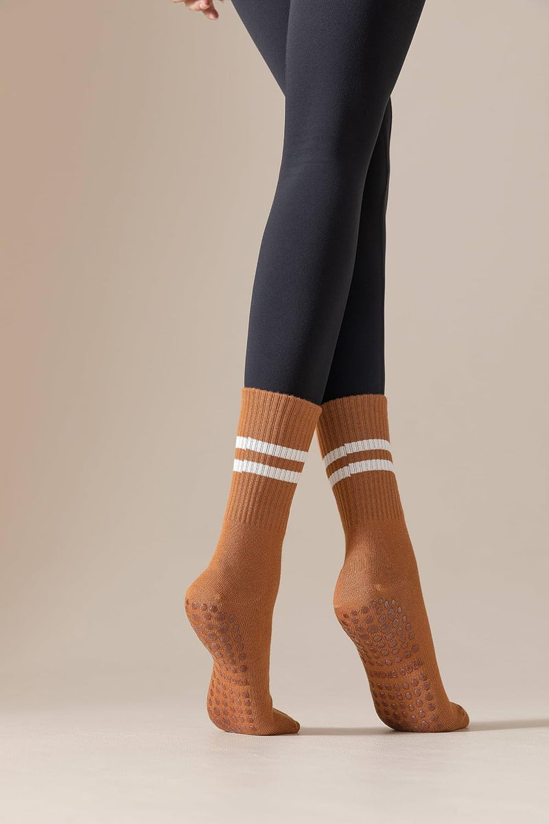 Laad afbeelding in Galerijviewer, Pilates antislip sokken 3 paar met siliconen grip – yoga sokken – fitness sokken
