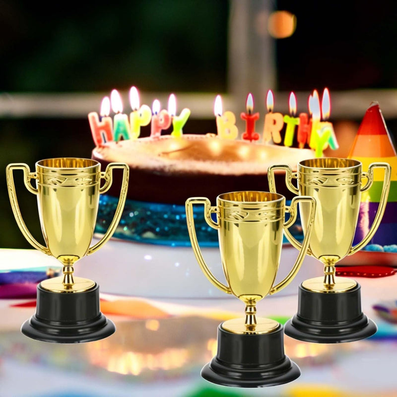 Chargez l'image dans la visionneuse de la galerie, Mini-trophées 12 pièces 8,2 cm couleur or – petites coupes sportives – prix et trophées
