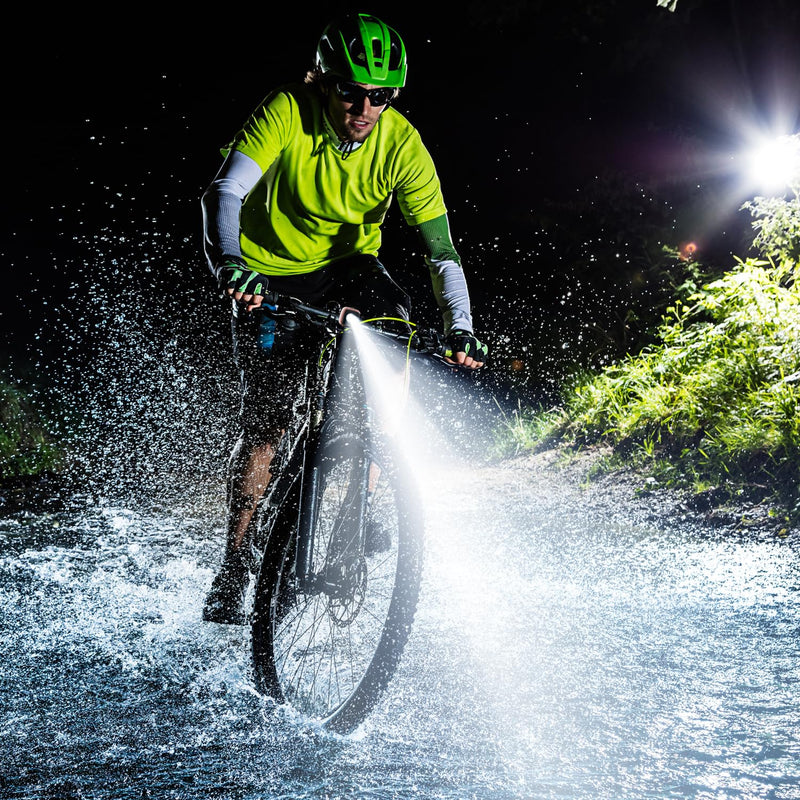 Load image into Gallery viewer, Oplaadbaar fietsvoorlicht USB-C IPX5 waterbestendig met 3 lichtstanden – fietslamp – fietsverlichting
