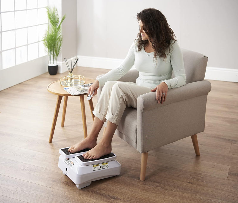 Laad afbeelding in Galerijviewer, BioEnergiser Leg Exerciser Pro Beentrainer, passieve training voor jong en oud, 3 niveaus, incl. afstandsbediening, zachte constante beweging, geschikt voor senioren, LEGEX Circulation Leg Oefener Pro

