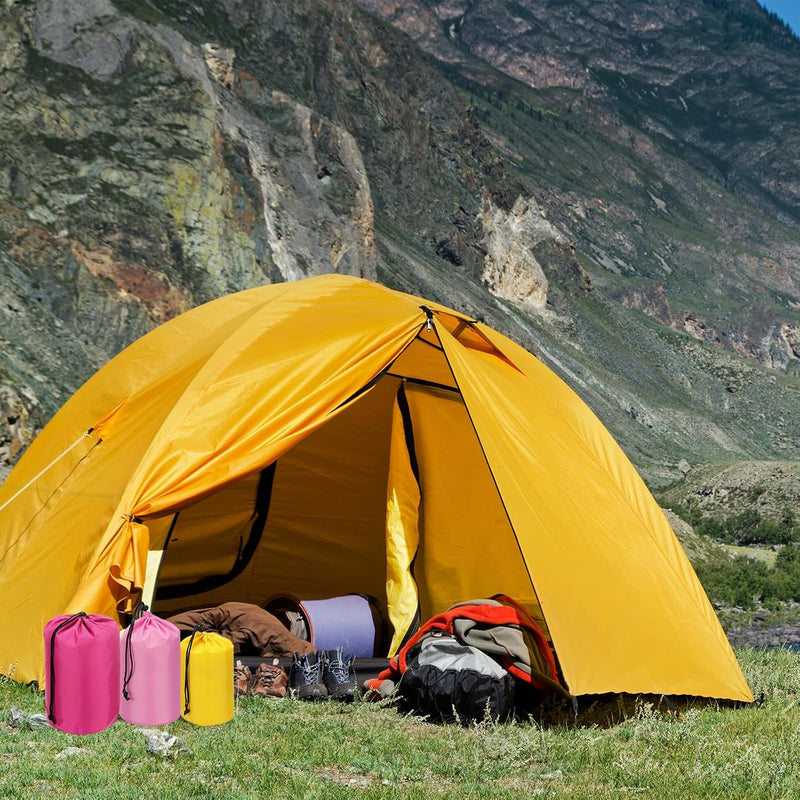 Laad afbeelding in Galerijviewer, Waterdichte opbergzak 34,5 x 67 cm met trekkoord donkergroen – stuff sack – camping accessoires

