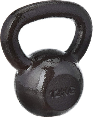 De 💪 kettlebell is een strak, 12 kg zwaar trainingsapparaat van gietijzer met een glanzend oppervlak, ideaal voor krachttraining en het verbeteren van uw thuiswork-outs.