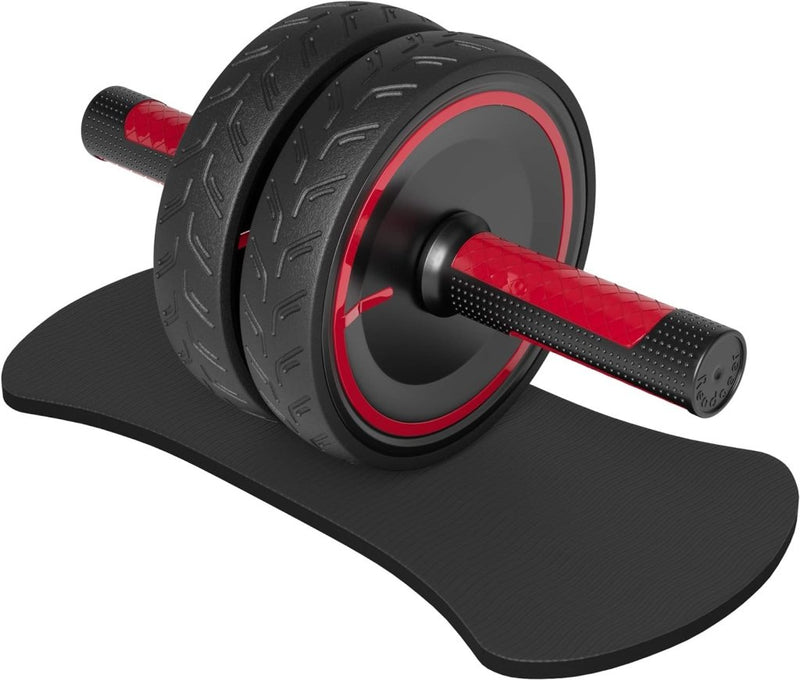Laad afbeelding in Galerijviewer, De &quot;Versterk je core met onze Ab-roller voor thuisfitness&quot; is een zwart-rode ab roller met geribbelde handgrepen op een gebogen kniebeschermer, ontworpen voor effectieve core-versterking.
