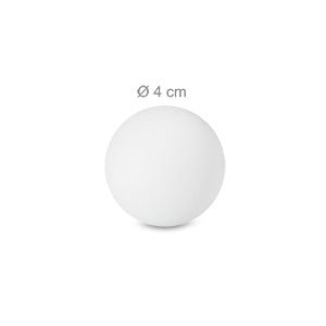 Laad afbeelding in Galerijviewer, Witte bol met een diameter van 4 cm, ideaal voor bierpong en andere spelletjes, maakt deel uit van de veelzijdige &quot;Speel, daag uit en knutsel&quot; set van 100 bierpongballetjes.
