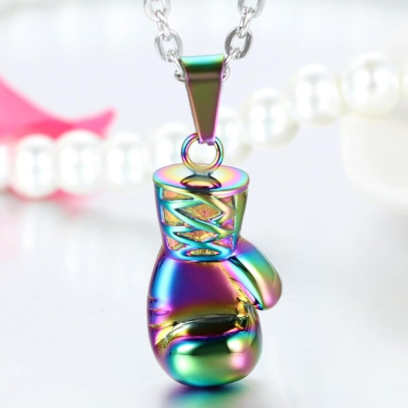 Laden Sie das Bild in Galerie -Viewer, Bokshandschoen ketting van roestvrij staal met hanger en karabijnsluiting – bokssieraden – sportketting - happygetfit.com

