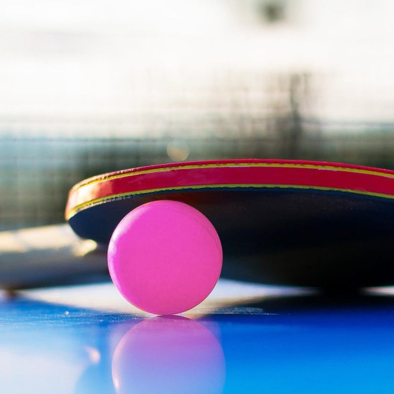 Laad afbeelding in Galerijviewer, com-four® Tafeltennisballen 48 stuks / 72 stuks / 144 stuks in wit of felle kleuren - Pingpongballen in standaardmaat - Spelballen voor pingpong, bierpong en tafeltennis - 40 mm - happygetfit.com
