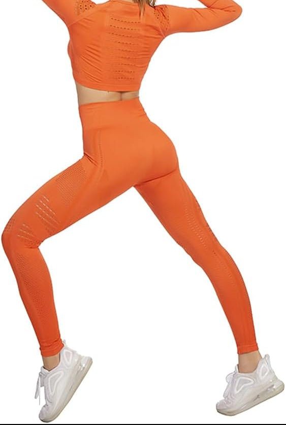 Load image into Gallery viewer, Dames yoga set 2-delig met crop top en legging - happygetfit.com
