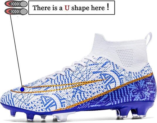 Een witte en blauwe hoge voetbalschoen met gele details van de serie "⚽ Domineer het veld met deze high-performance voetbalschoenen!" heeft een "U"-vorm voor verbeterde grip en stabiliteit.
