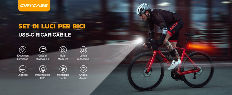 Laad afbeelding in Galerijviewer, Een fietser navigeert door de nacht met een Heldere oplaadbare fietsverlichting voor veiligheid in donkere omstandigheden, met hoge lumen, meerdere modi, USB-oplaadoptie en een robuuste waterdichte behuizing.
