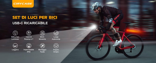 Een fietser navigeert door de nacht met een Heldere oplaadbare fietsverlichting voor veiligheid in donkere omstandigheden, met hoge lumen, meerdere modi, USB-oplaadoptie en een robuuste waterdichte behuizing.
