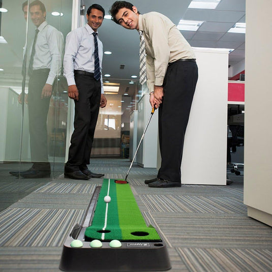Golf Putting Trainer (3 ballen gratis), Golfmat met Retourbaan en Automatische Functie Oefen Binnen en Buiten voor Beginners en Amateur - happygetfit.com