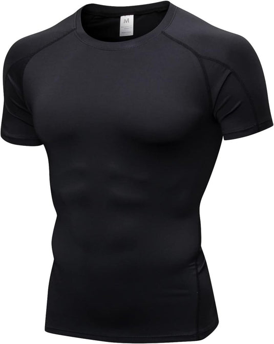 Een effen zwart atletisch T-shirt met korte mouwen, ronde hals en getailleerd ontwerp, ideaal voor spierherstel, weergegeven tegen een witte achtergrond. Product: Verbeter je prestaties met dit geweven compressieshirt voor heren.