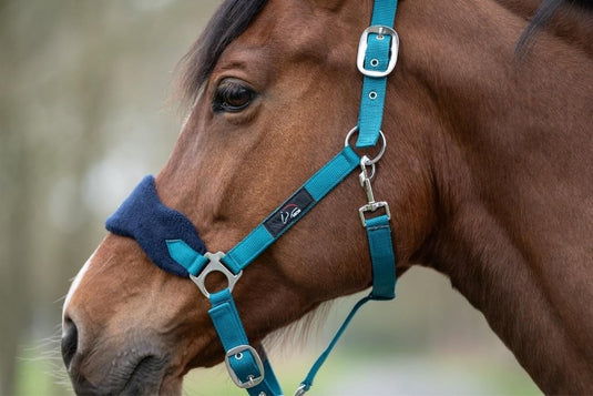 HKM Holster met gebreide karabijnhaak & vliegenfranjes, grijs/roze, pony - happygetfit.com
