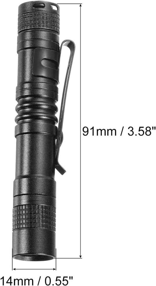 Mini LED zaklamp met clip 91 mm zwart – aluminium penlight – camping en outdoor accessoires - happygetfit.com