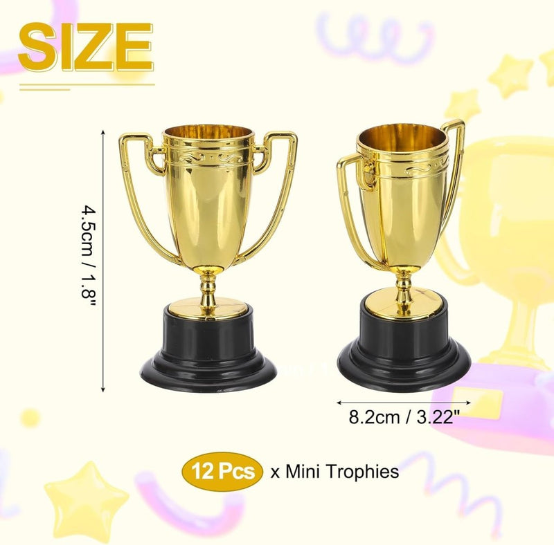 Załaduj obraz do przeglądarki galerii, Mini trofeeën 12 stuks 8,2 cm goudkleurig – kleine sportbekers – prijzen en trofeeën - happygetfit.com
