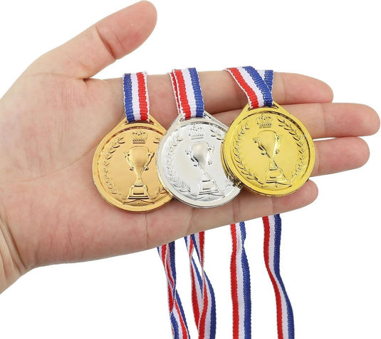 PATIKIL 1,5 inch Mini Gold Silver Bronze Award-medailles, 24-pack plastic winnaarsmedailles 1e 2e 3e plaats prijzen medailles met neklint voor games sportwedstrijden feestgeschenken - happygetfit.com