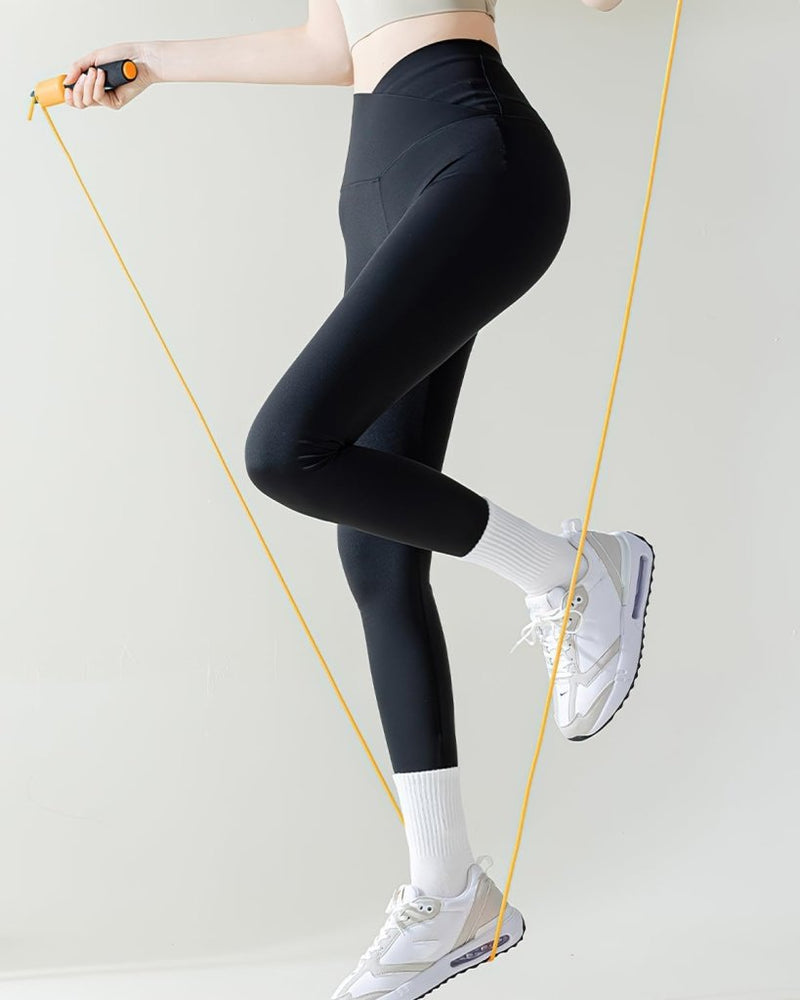 Laad afbeelding in Galerijviewer, Pilates antislip sokken dames 4 paar met siliconen grip – yoga sokken – fitness sokken - happygetfit.com
