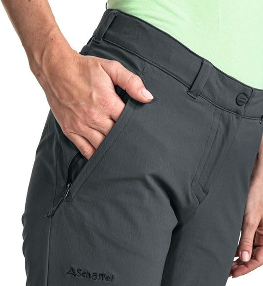 Schöffel Engadin1 damesbroek, duurzame damesbroek voor wandelingen, waterafstotende outdoorbroek met sportieve snit - happygetfit.com