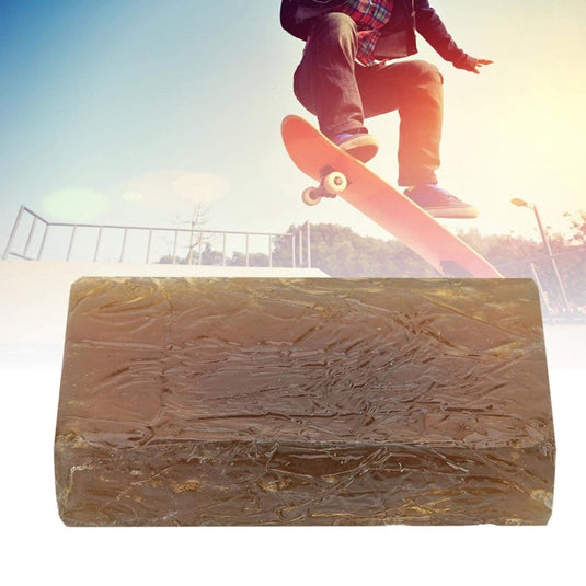 Skateboard griptape reiniger van rubber 7,5 x 4 cm voor verwijderen van vuil en voetafdrukken – gripgum – skateonderhoud - happygetfit.com