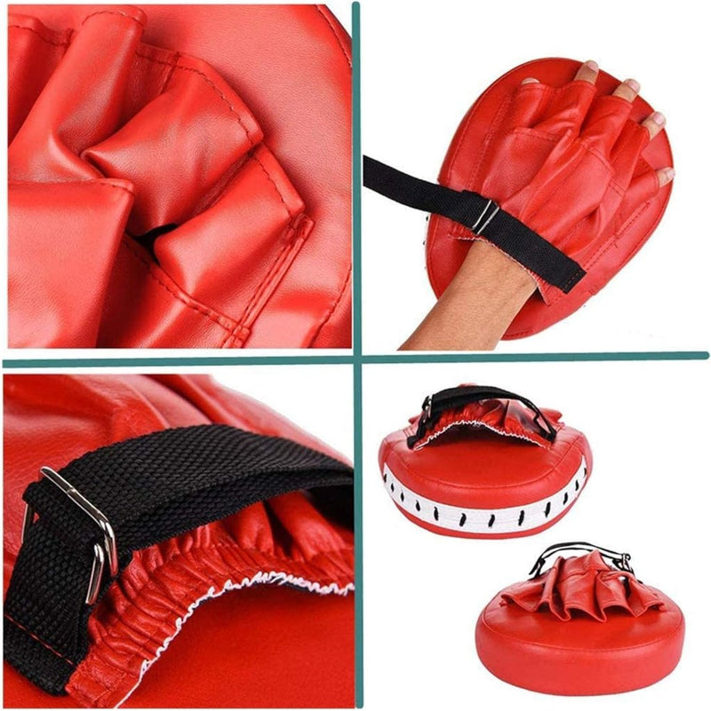 Laad afbeelding in Galerijviewer, Collage van Verbeter je training met onze duurzame leren focuspads met elastische banden, handinzetstukken en een zijaanzicht van het gebogen ontwerp - perfect voor vechtsporttraining.
