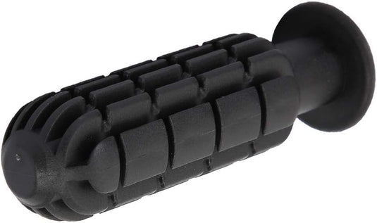 Close-up van de ⚽ Verbeter je grip en controle met deze stevige tafelvoetbalhandgrepen! met een getextureerde zwarte rubberen grip, cilindrische vorm, antislip-effectgroeven en een uitlopend uiteinde.