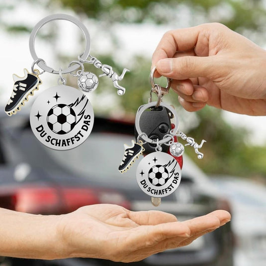 Voetbal sleutelhanger met metalen hanger - happygetfit.com