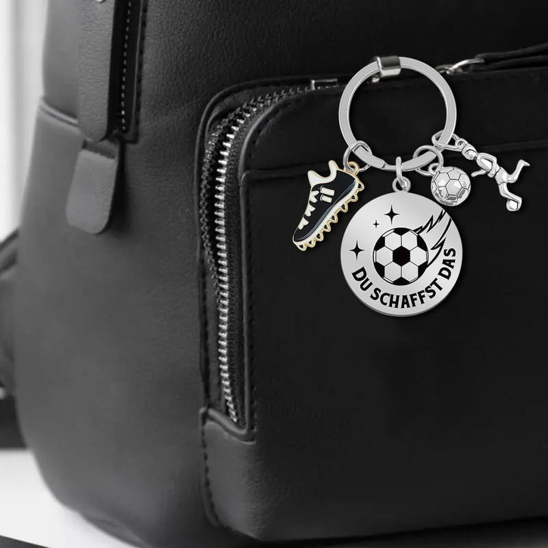 Chargez l'image dans la visionneuse de la galerie, Voetbal sleutelhanger met metalen hanger - happygetfit.com
