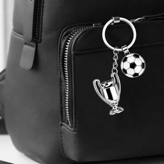 Voetbal sleutelhanger met metalen hanger - happygetfit.com