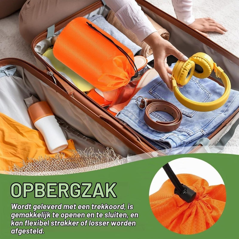 Laden Sie das Bild in Galerie -Viewer, Waterdichte opbergzak 11 x 20 cm met trekkoord oranje – stuff sack – camping accessoires - happygetfit.com
