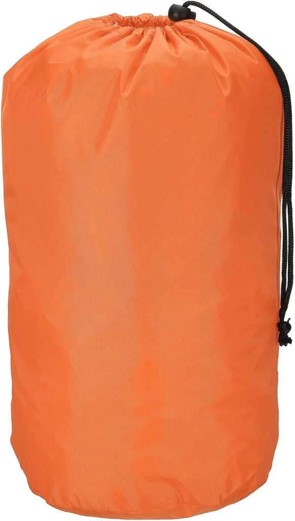 Laden Sie das Bild in Galerie -Viewer, Waterdichte opbergzak 16 x 32 cm met trekkoord zwart – stuff sack – camping accessoires - happygetfit.com
