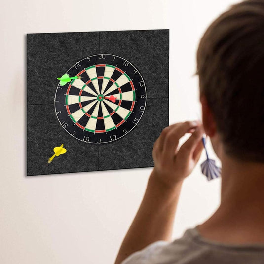 Zelfklevende dartbord achterwand 60 x 60 cm van 12 mm dik vilt met 4 beschermplaten – dartwandisolatie – dartschild - happygetfit.com