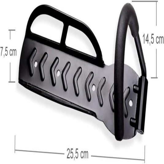 Het "Fiets ophangsysteem: bespaar ruimte en bescherm je fiets" is een ruimtebesparende zwarte metalen wandhouder met een haak en groeven voor grip op de banden. Gemaakt van duurzaam staal, meet het 25,5 cm lang, 7,5 cm breed en heeft een haakhoogte van 14,5 cm.