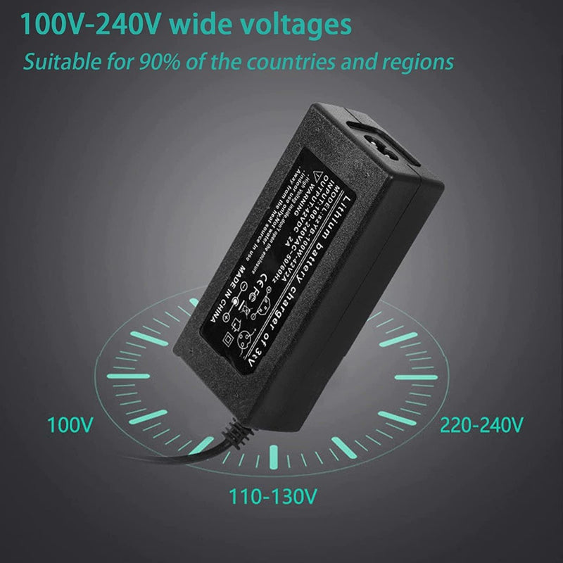 Load image into Gallery viewer, Afbeelding van een universele voedingsadapter met 100V-240V-compatibiliteit, geschikt voor wereldwijd gebruik. Etiketten geven spanningsbereiken weer: 100 V, 110-130 V en 220-240 V. Ervaar een veilige laadervaring met dit supersnel oplaadapparaat: Laad je elektrische scooter snel en efficiënt op met onze 36V netadapter!.
