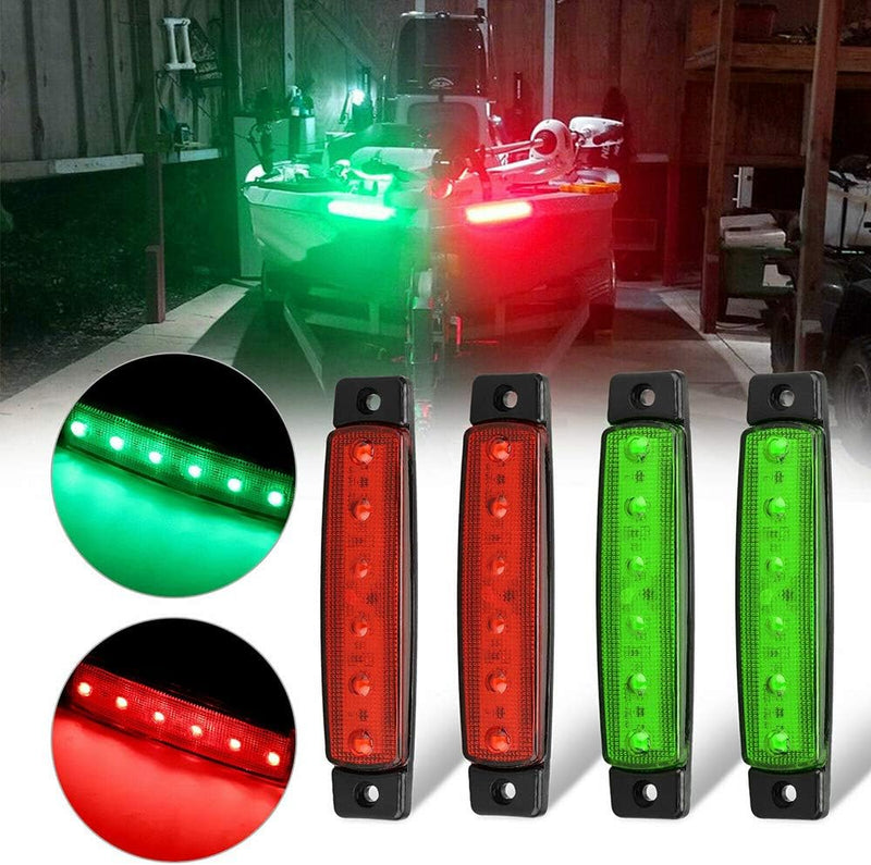Load image into Gallery viewer, De LED-bootverlichting wordt zowel verlicht als onverlicht weergegeven, met op de achtergrond een boot die ze gebruikt, waarmee de energiebesparende voordelen voor de veiligheid in het donker worden benadrukt.
