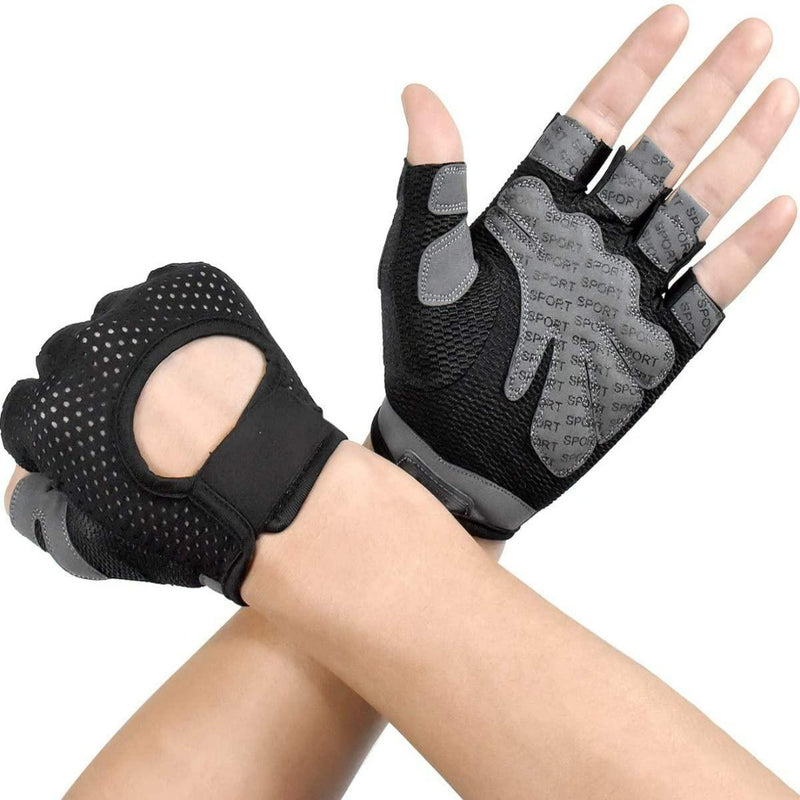 Laad afbeelding in Galerijviewer, Twee handen dragen zwarte en grijze vingerloze handschoenen, één met de antislip siliconen grip textuur met de palm omhoog en de andere met de palm omlaag. Deze lichtgewicht fitnesshandschoenen hebben een ademend ontwerp met &quot;SPORT&quot; op de palm gedrukt, gemaakt van zweetabsorberende microvezelstof.

