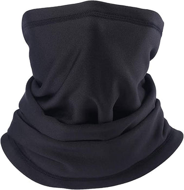 Het multifunctionele gezichtsmasker, gemaakt van hoogwaardige stof, toont zijn flexibiliteit en nauwsluitende ontwerp en biedt tegelijkertijd bescherming tegen kou, wind en zon.