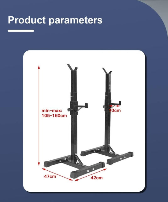 Twee verstelbare zwart metalen statieven met Y-vormige houders, perfect voor krachttraining. Afmetingen: hoogte 105-160 cm, breedte 47 cm, diepte voet 42 cm. Productnaam: Versterk je lichaam: Squat rek voor ultieme trainingsresultaten.