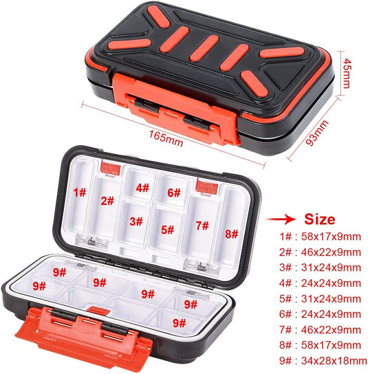 De zwart-rode plastic organizer box met compartimenten, ideaal voor het opbergen van kunstaas, biedt een waterdichte bescherming. Afmetingen en maten voor elk compartiment worden vermeld. Ervaar de magie van onze veilige kunstaas-opslag: De sleutel tot een succesvolle viservaring!.